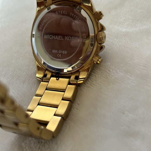 Michael Kors gold watch MK5166 - Picture 7 of 14